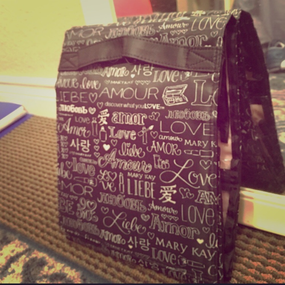 💄 Mary Kay 🧴 Travel Bag